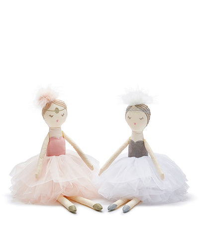 NANA HUCHY Miss Ada in White